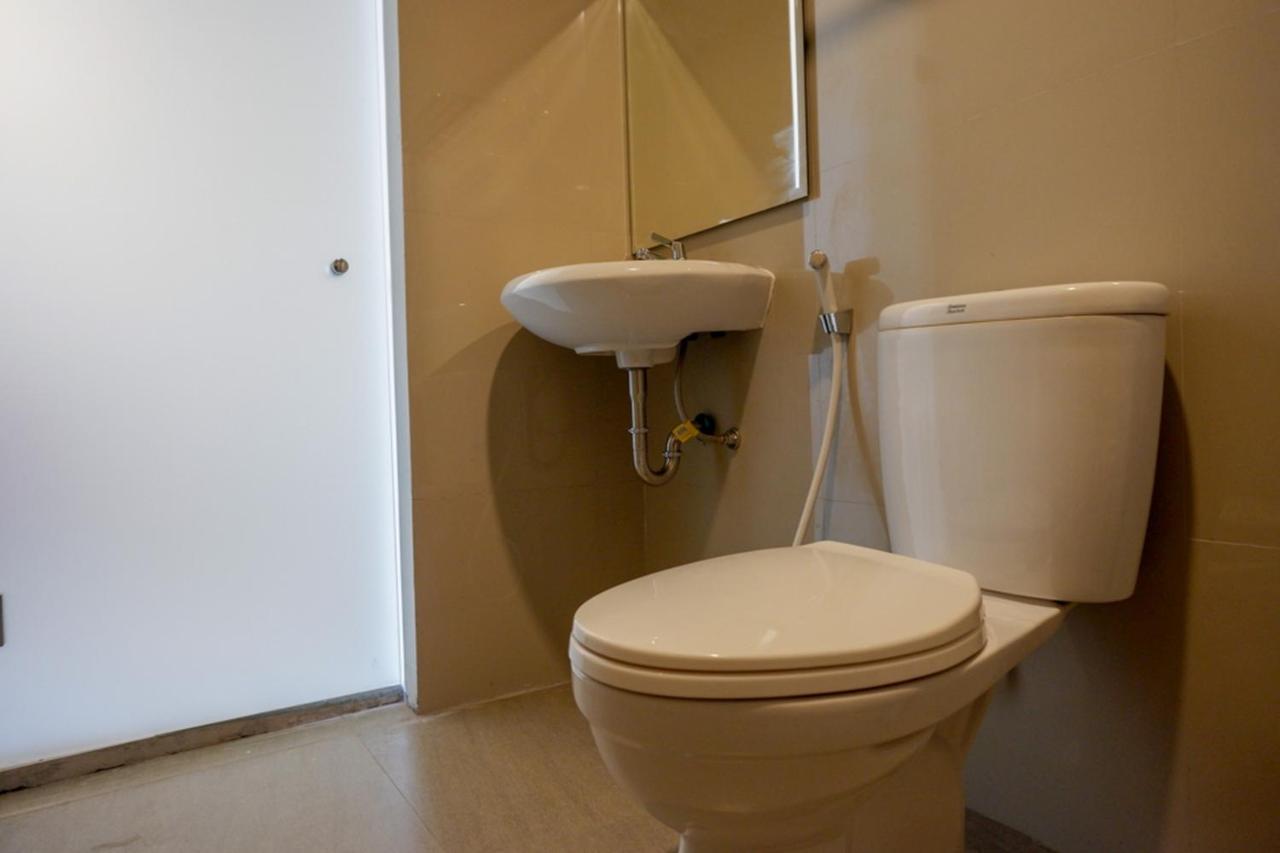 Reddoorz Plus Near Solo Baru Dış mekan fotoğraf