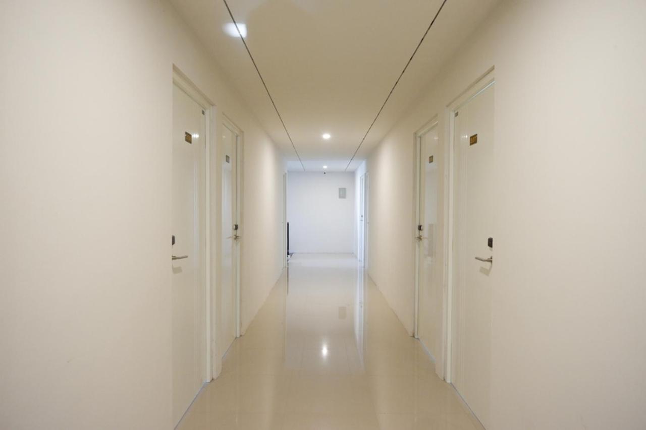 Reddoorz Plus Near Solo Baru Dış mekan fotoğraf