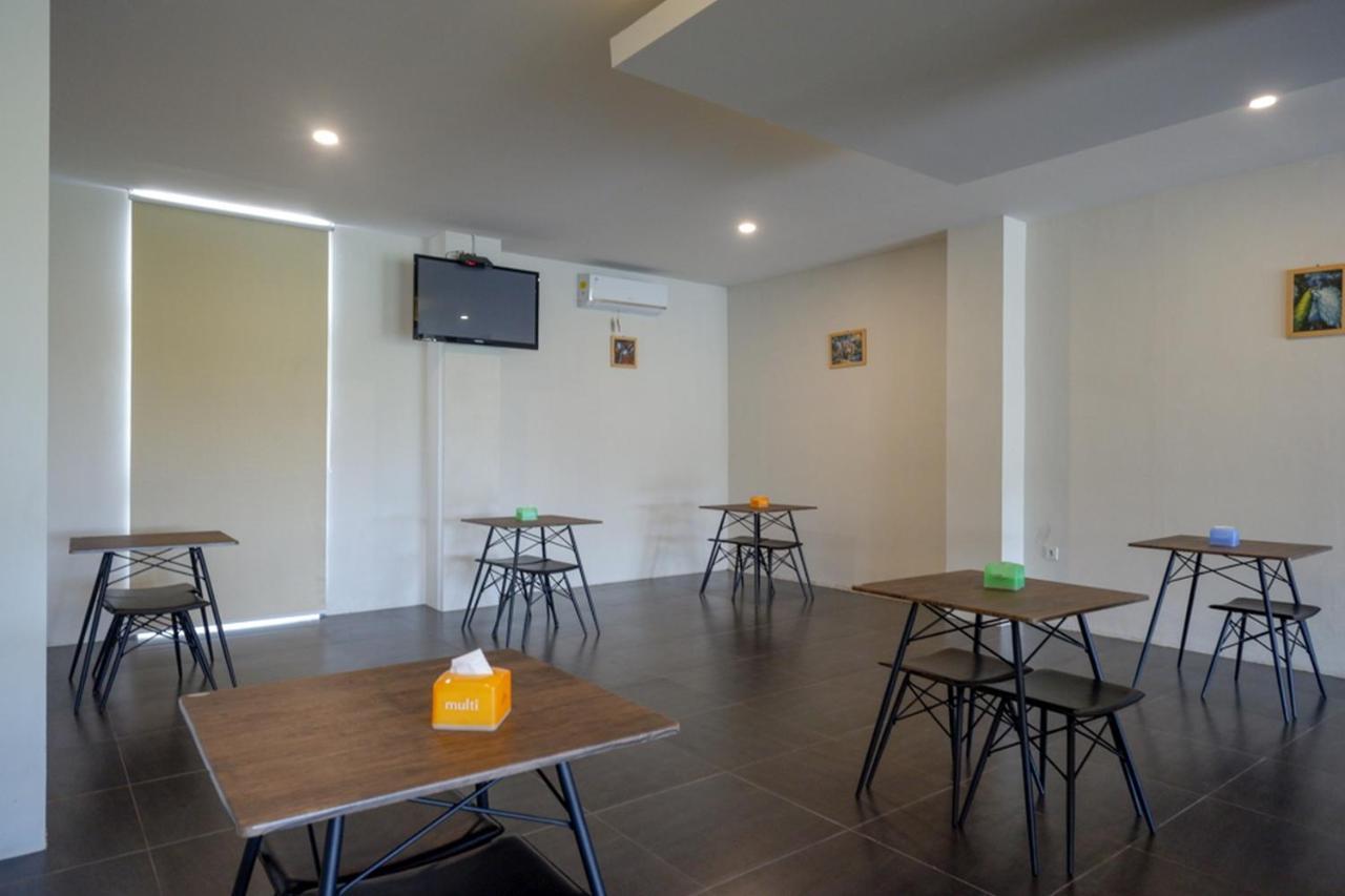 Reddoorz Plus Near Solo Baru Dış mekan fotoğraf